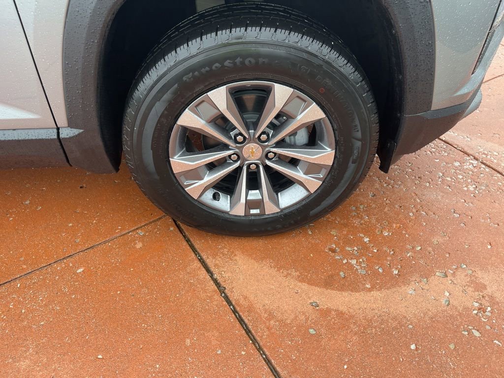 New 2025 Chevrolet Equinox LT w/ Safety and Technology Package image 21