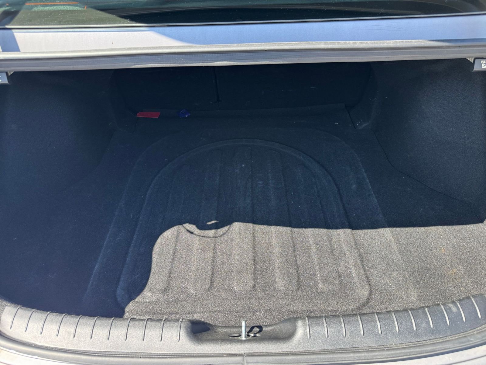 Used 2025 Hyundai Elantra Limited image 28