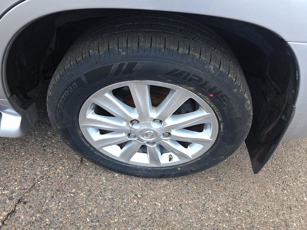 Used 2010 Lexus LX 570 4WD image 40