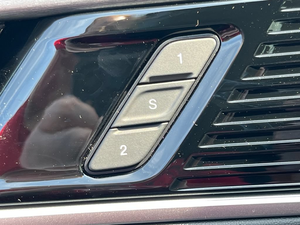 New 2026 Jeep Grand Wagoneer L Limited AWD/4WD image 36