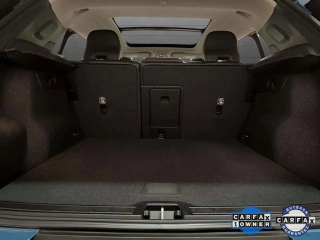 Used 2025 Volvo XC40 B5 Core image 88