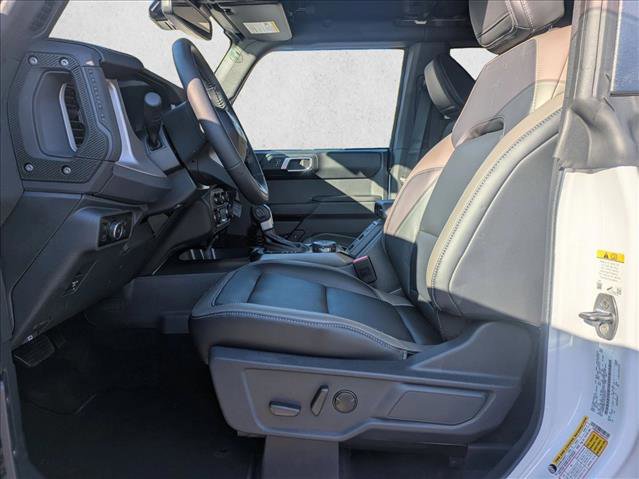 New 2025 Ford Bronco Outer Banks AWD/4WD image 4