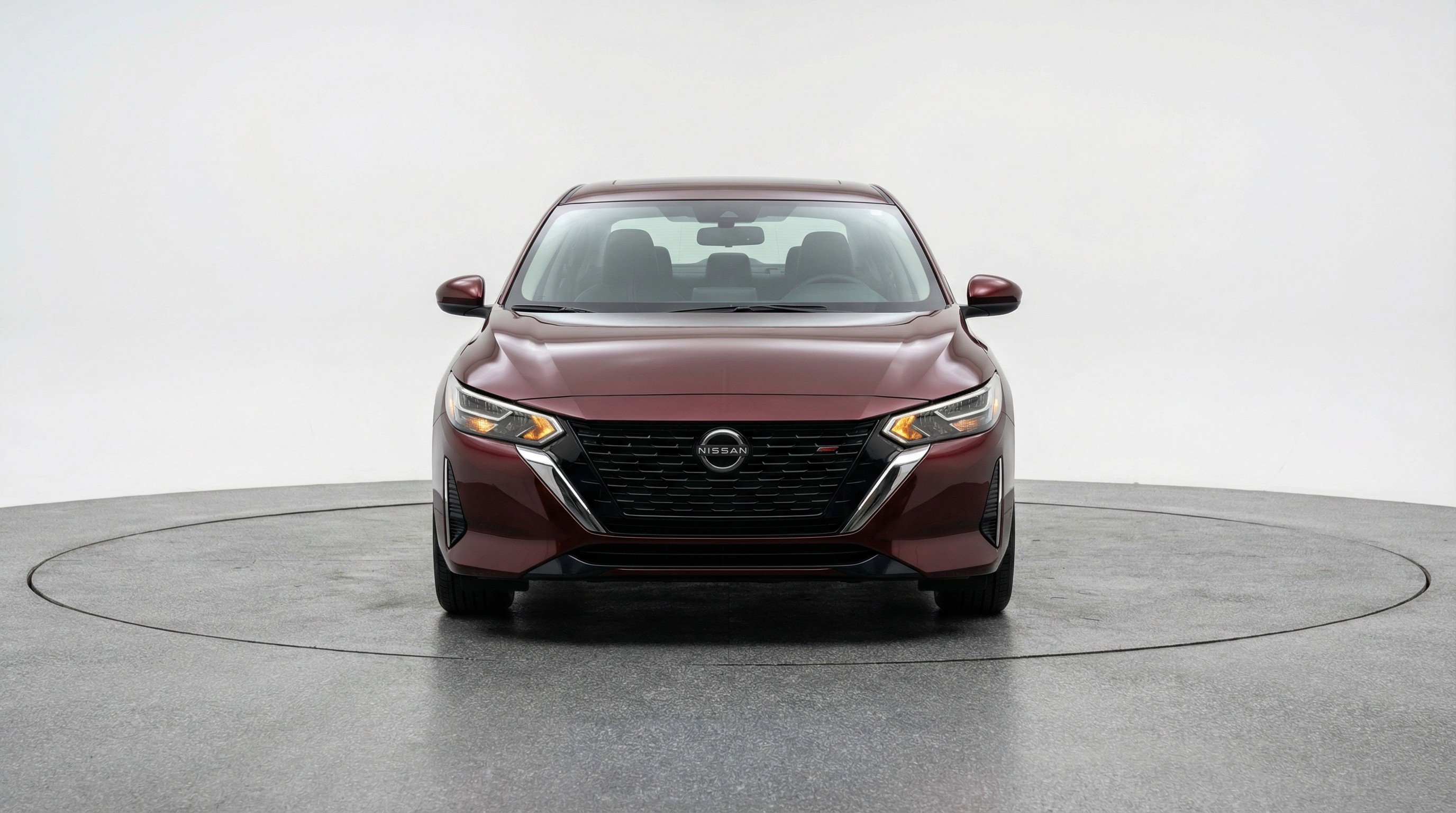 Used 2025 Nissan Sentra SV image 2