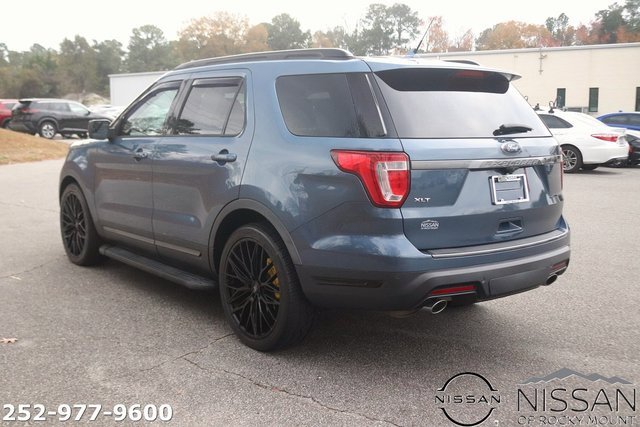 Used 2018 Ford Explorer XLT w/ Equipment Group 202A image 5