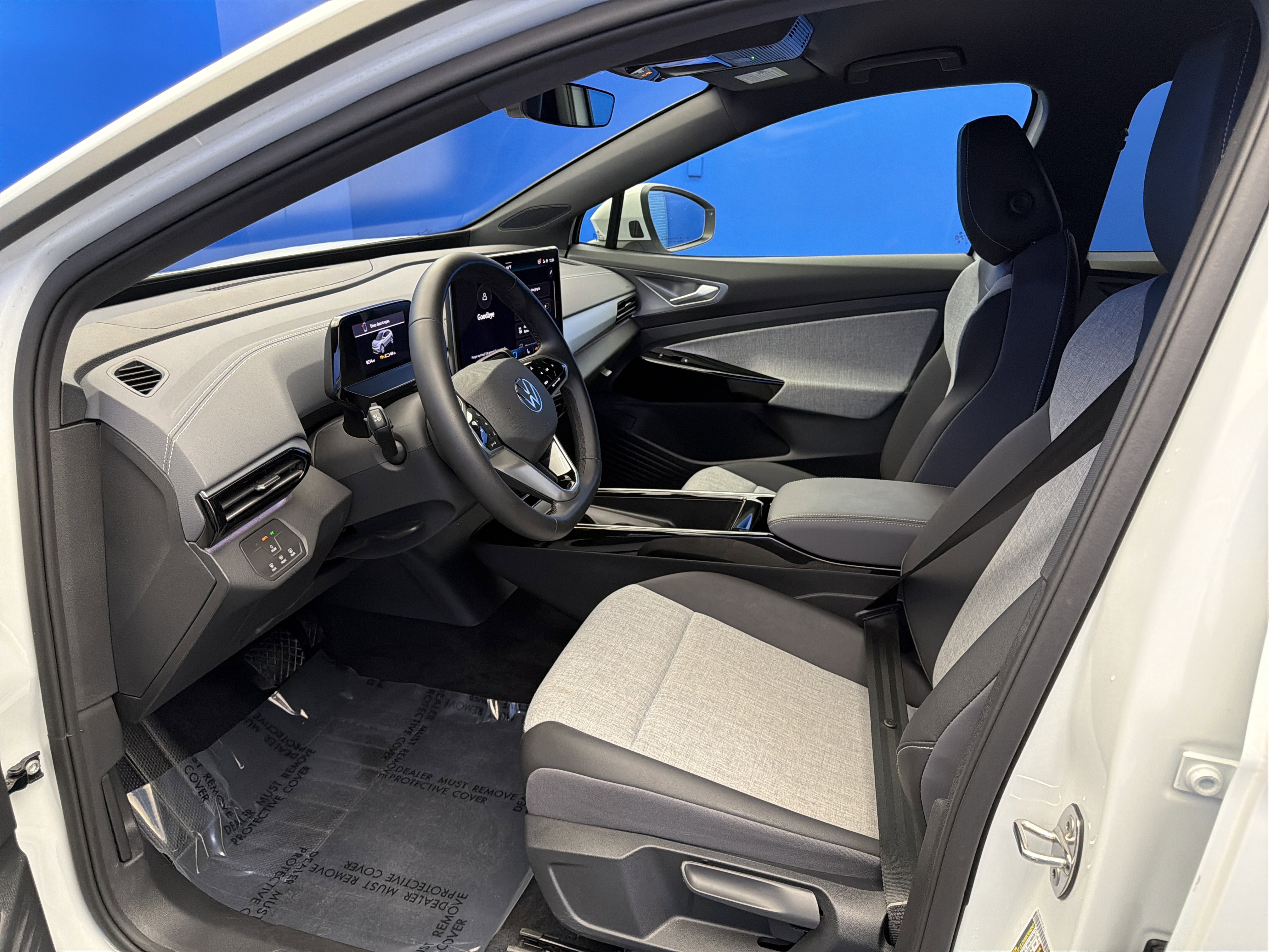 Certified 2025 Volkswagen ID.4 Pro AWD/4WD image 12