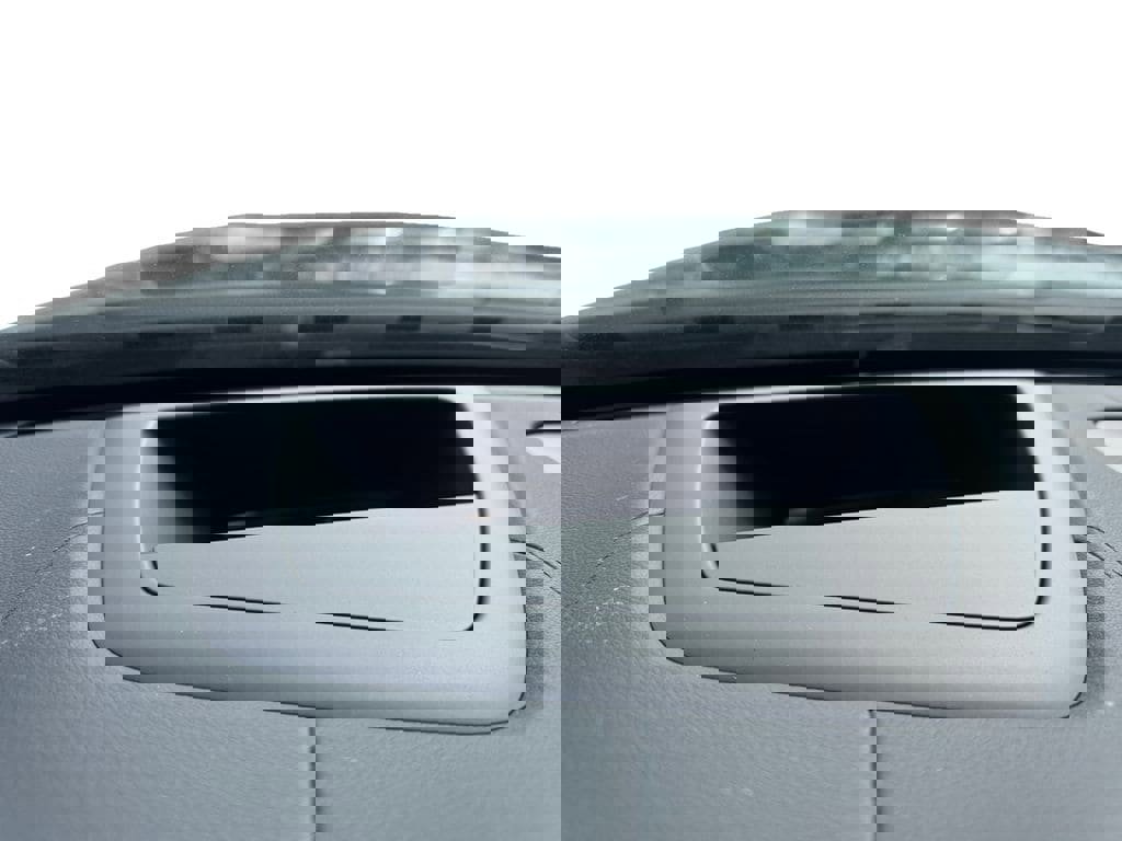 New 2026 Volvo V60 B5 Cross Country Ultra w/ Protection Package Premier image 16