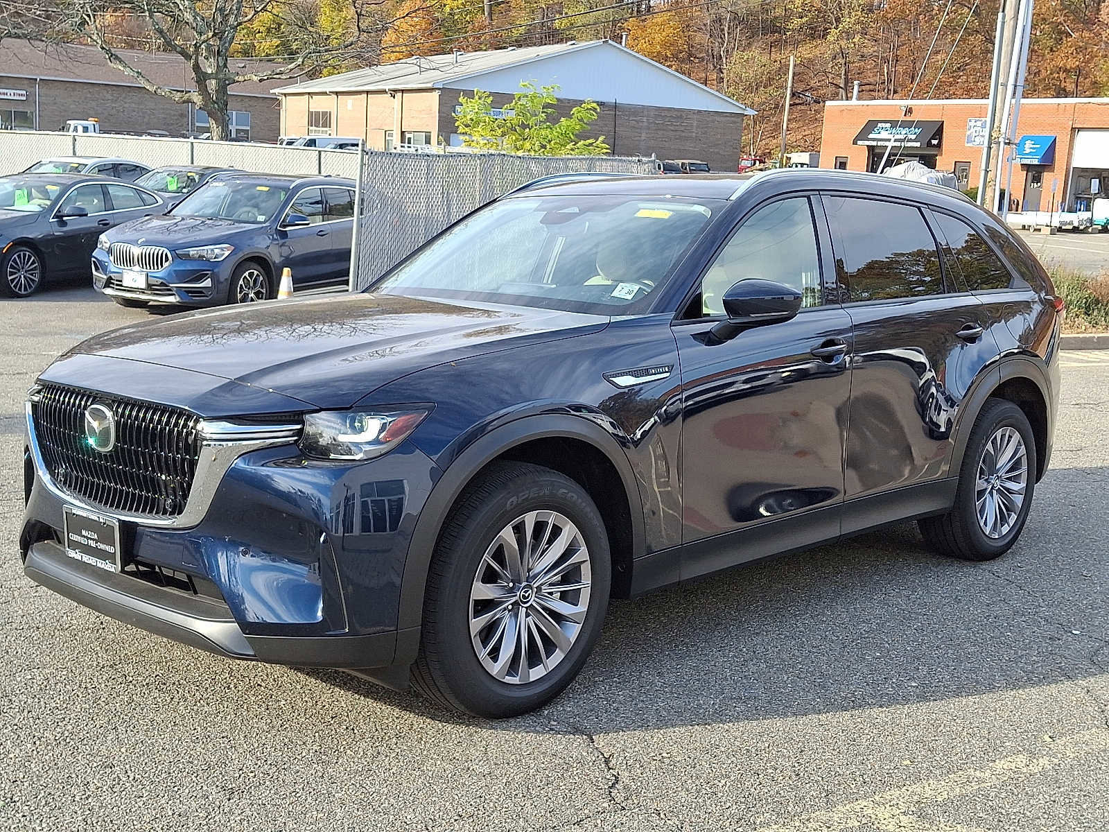 Used 2025 MAZDA CX-90 3.3 Turbo w/ Preferred Package image 3