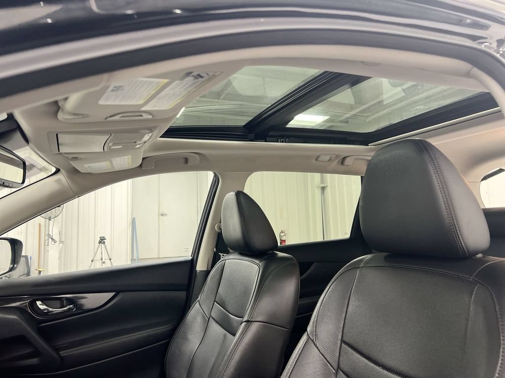 Used 2019 Nissan Rogue SL w/ Premium Package AWD/4WD image 20