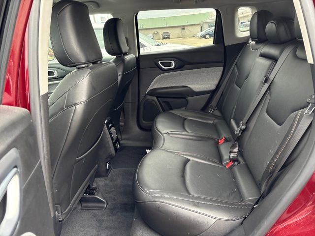 Used 2022 Jeep Compass Latitude image 10