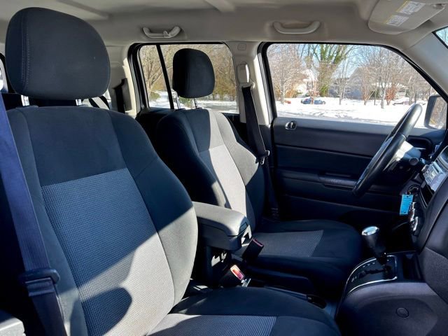 Used 2015 Jeep Patriot Latitude image 24