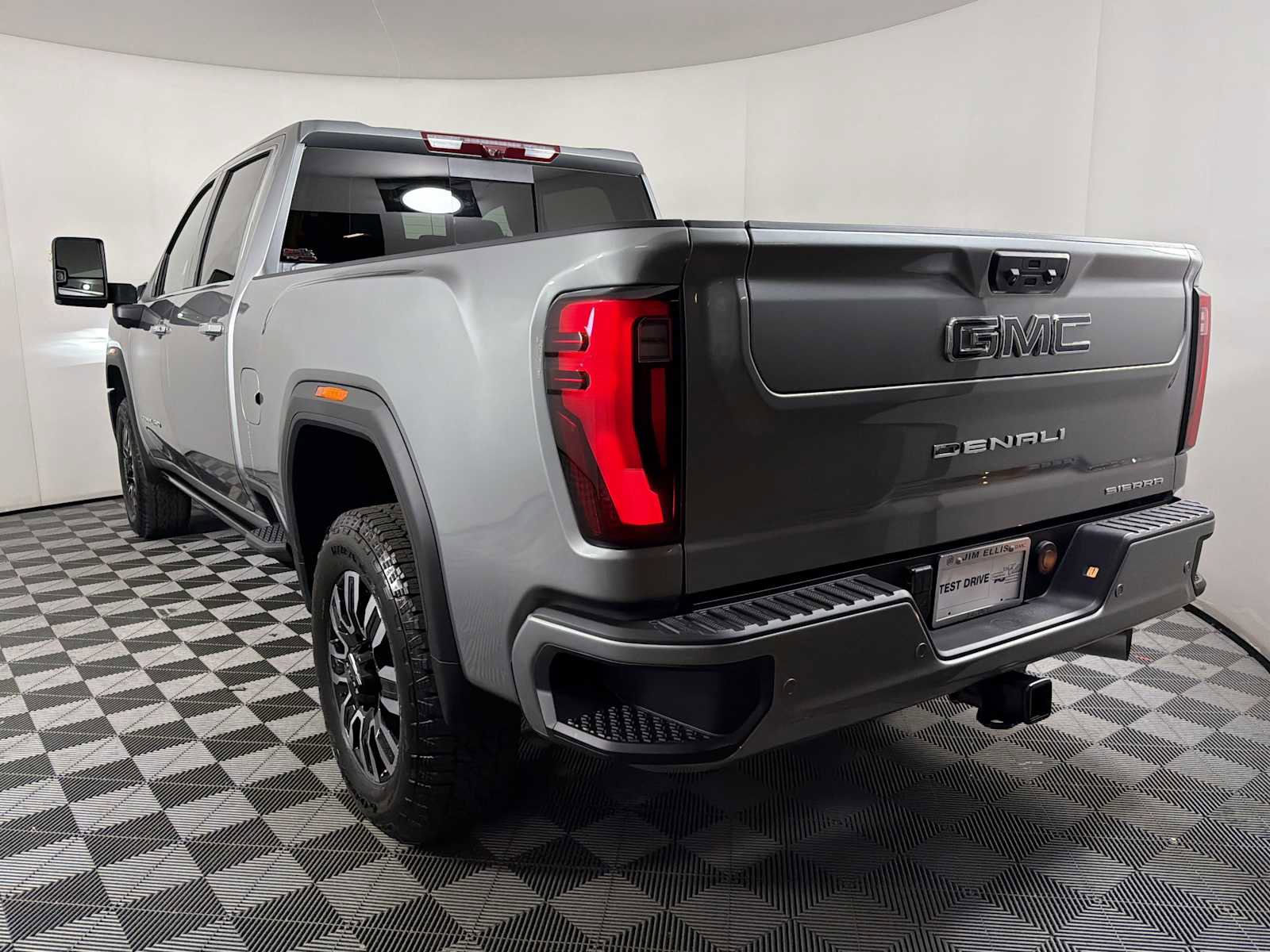 New 2026 GMC Sierra 2500 Denali Ultimate AWD/4WD image 4