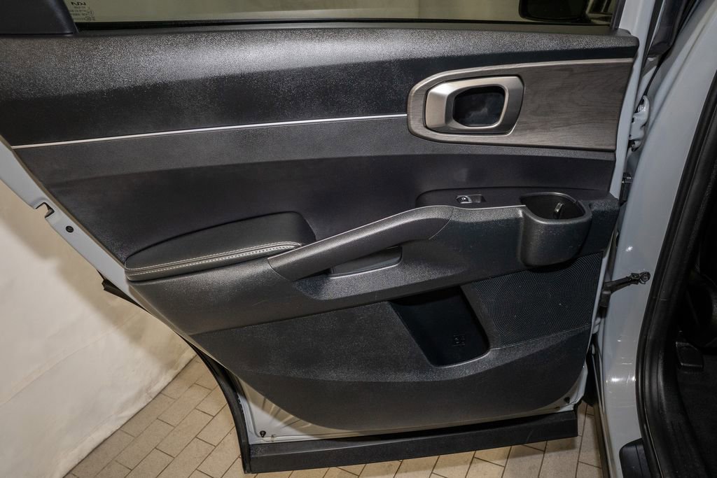 Certified 2024 Kia Sorento X-Line EX image 11