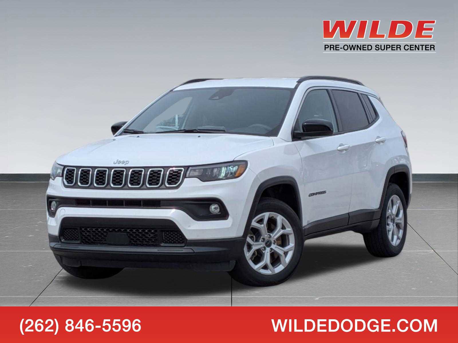 Used 2025 Jeep Compass Latitude image 1