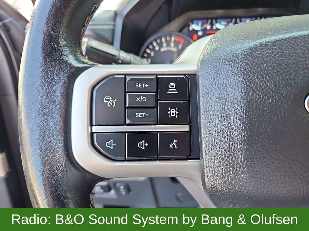 Used 2024 Ford Expedition Limited image 9