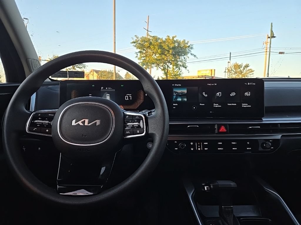 Certified 2024 Kia Sorento LX FWD image 34