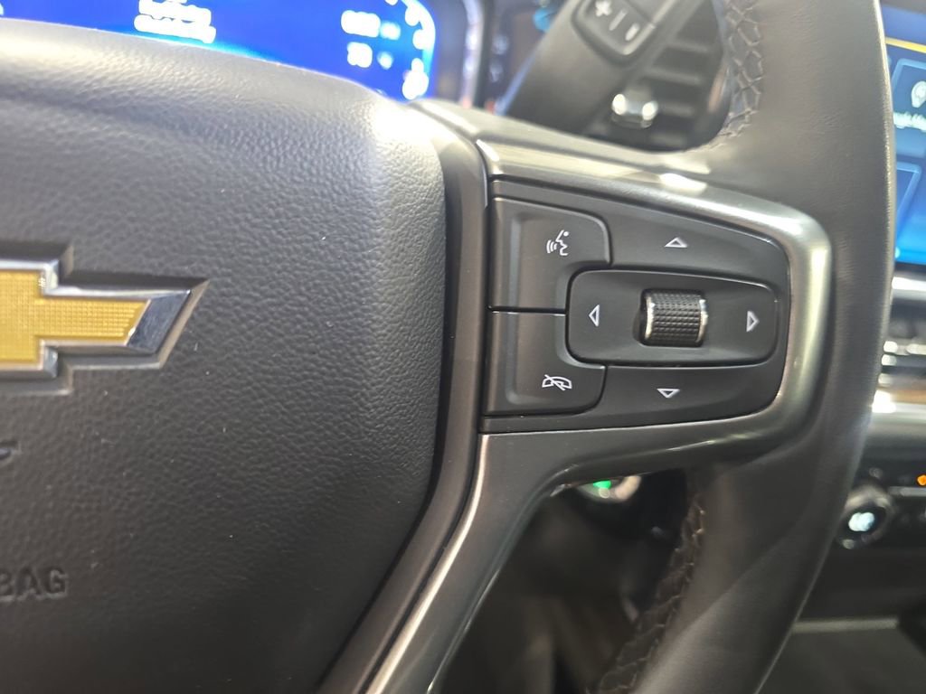 Used 2024 Chevrolet Silverado 3500 LT w/ Convenience Package image 17