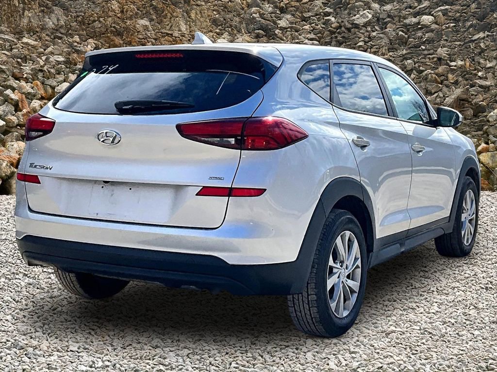 Used 2019 Hyundai Tucson SE image 2