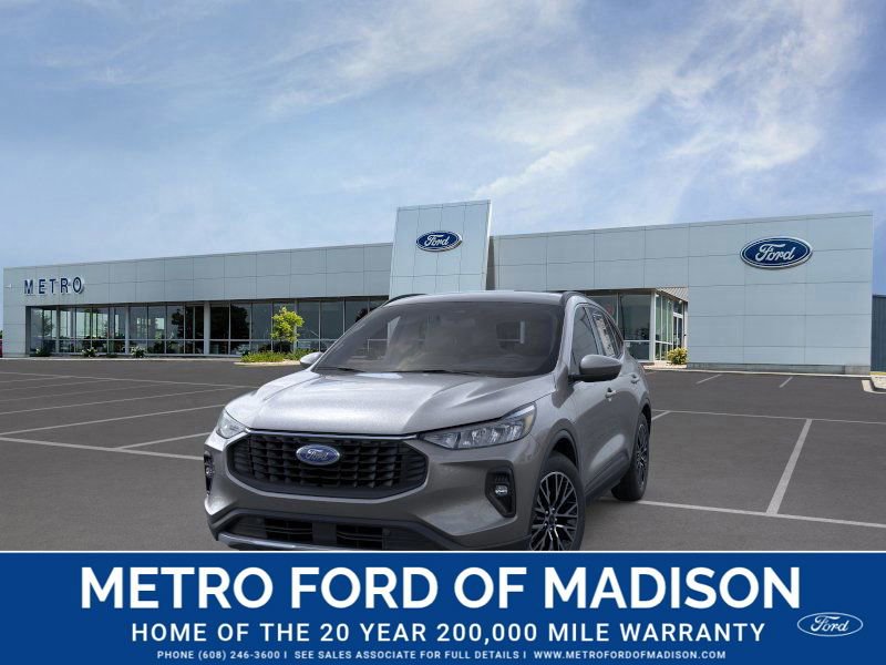 New 2025 Ford Escape SE image 3