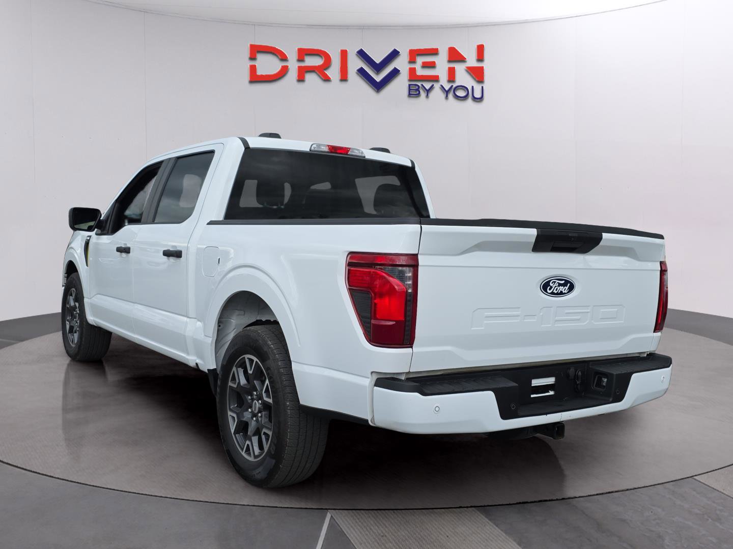 Used 2024 Ford F150 STX image 3