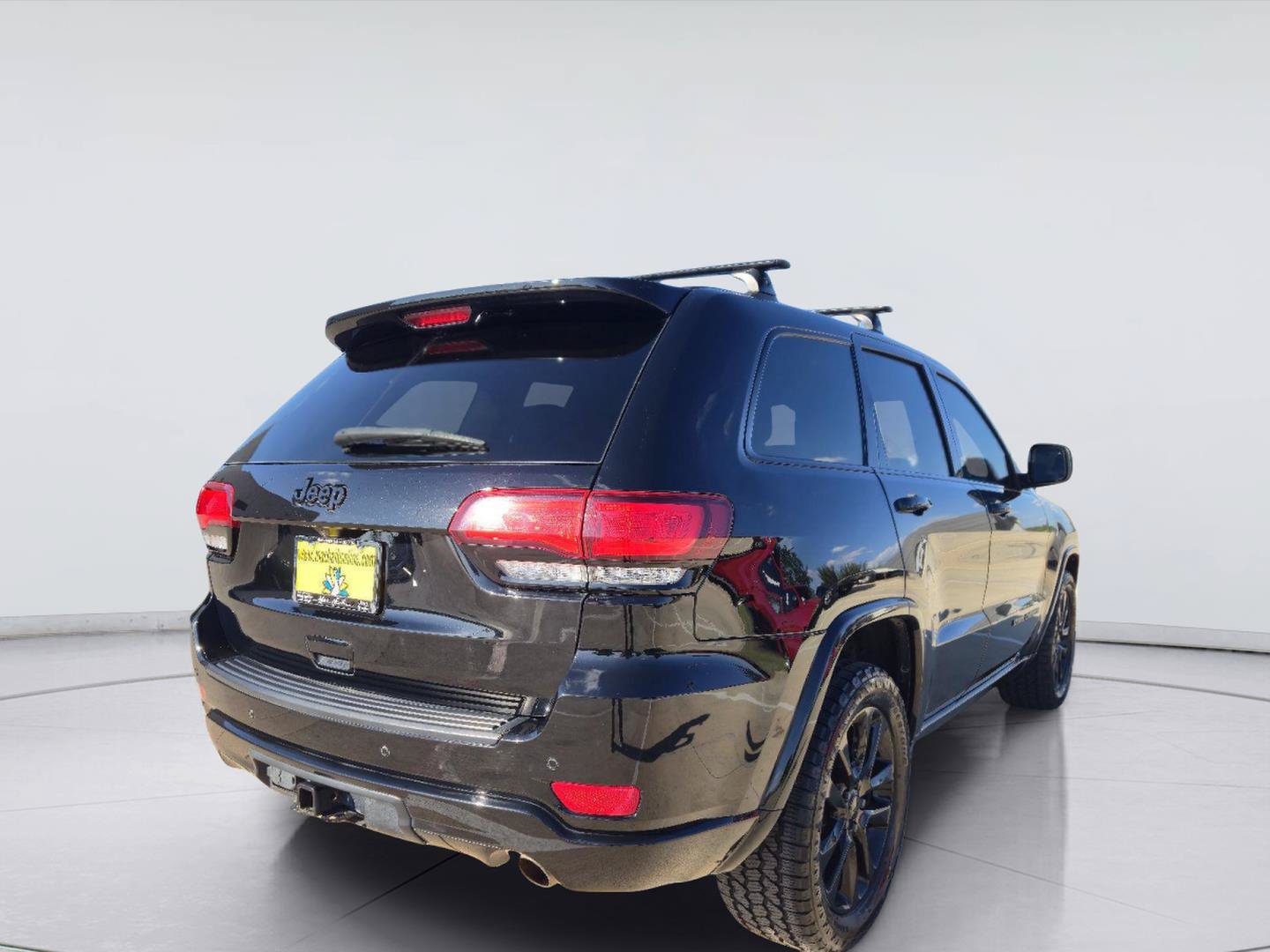 Used 2016 Jeep Grand Cherokee Laredo w/ Quick Order Package 23E RWD image 5
