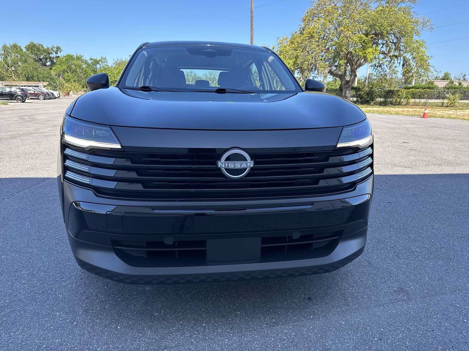 Used 2025 Nissan Kicks S FWD image 9