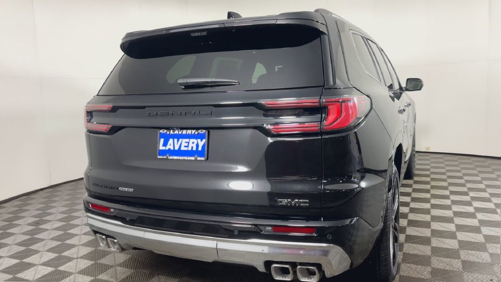 New 2027 GMC Acadia Denali w/ LPO, Black Badging Package AWD/4WD image 10