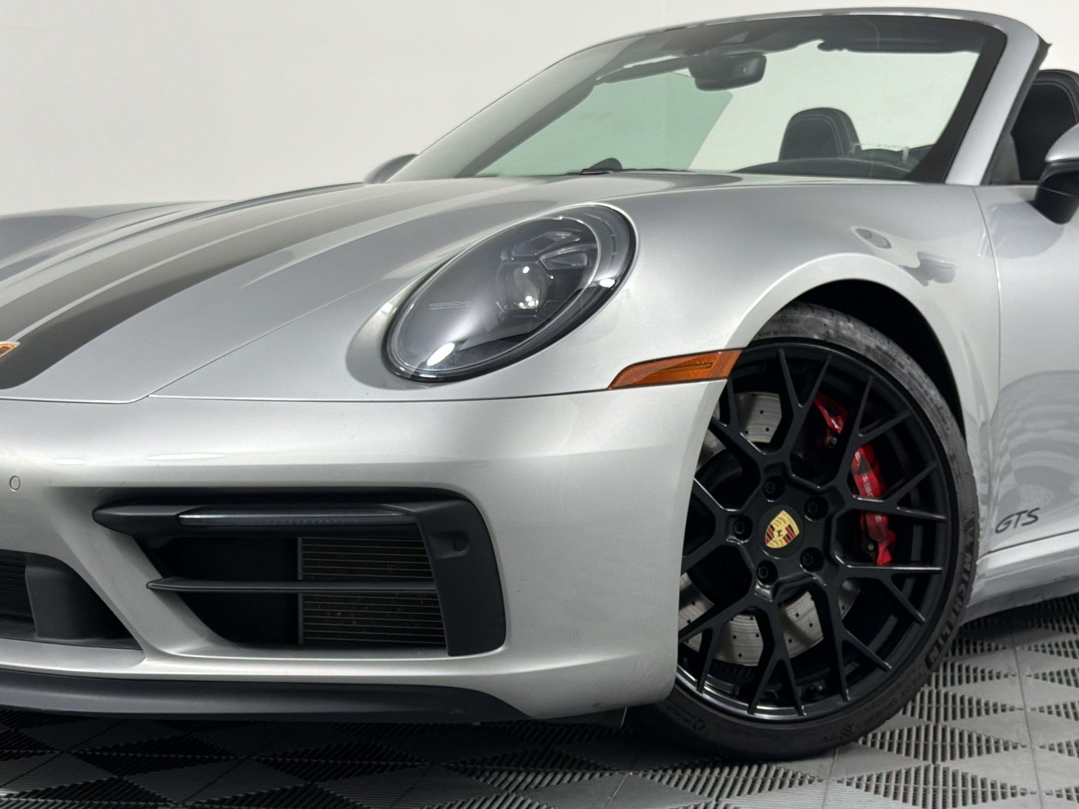 Certified 2023 Porsche 911 Carrera 4 GTS AWD/4WD image 28