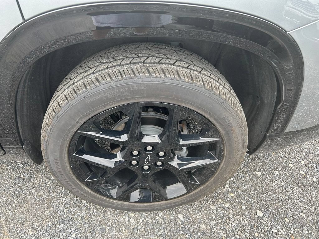 Used 2024 Chevrolet Traverse RS AWD/4WD image 5