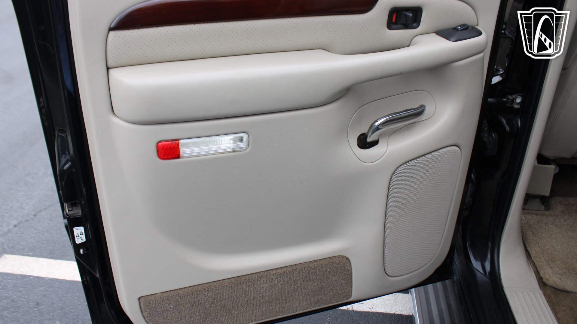 Used 2003 Cadillac Escalade EXT AWD/4WD image 15