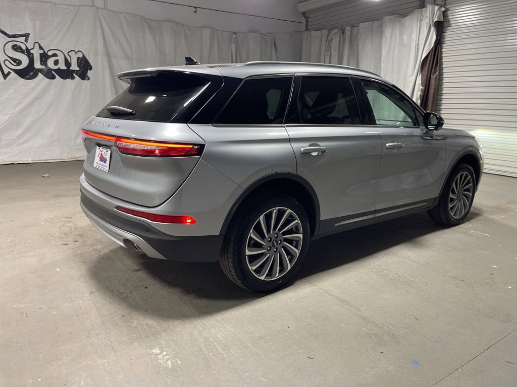 Used 2024 Lincoln Corsair Reserve w/ Equipment Group 201A image 7