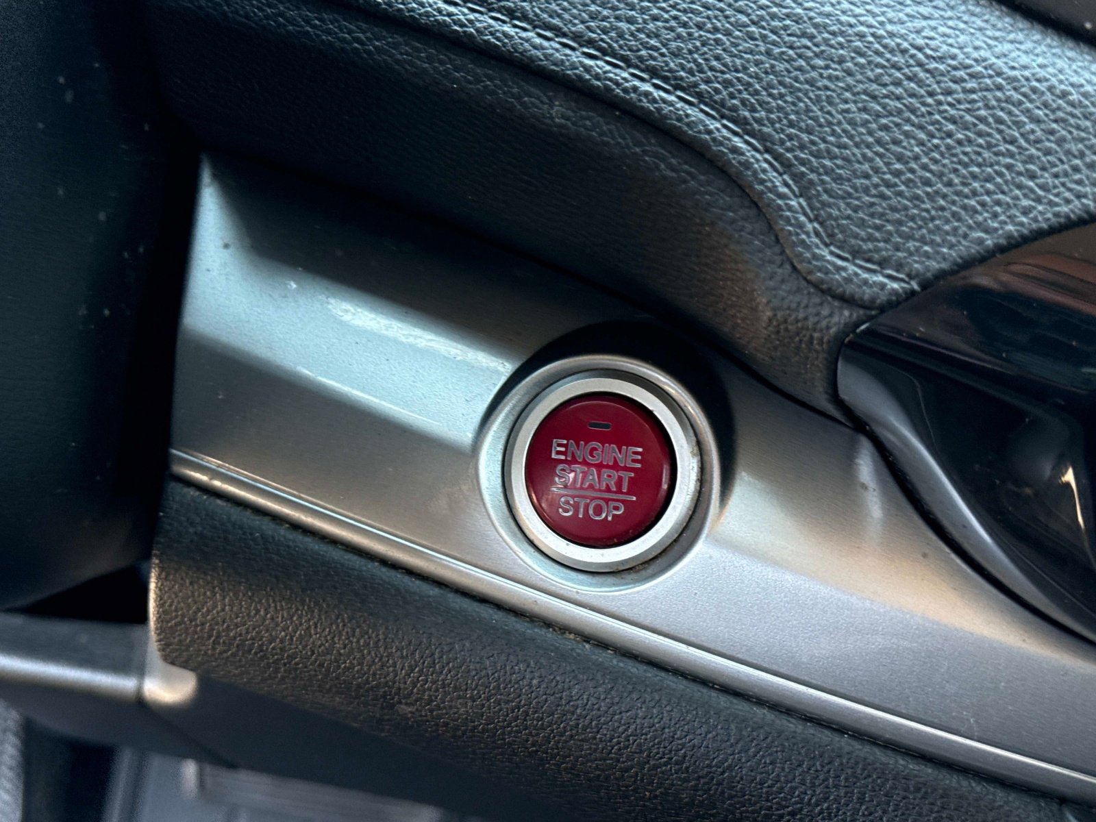 Used 2015 Honda CR-V EX image 28