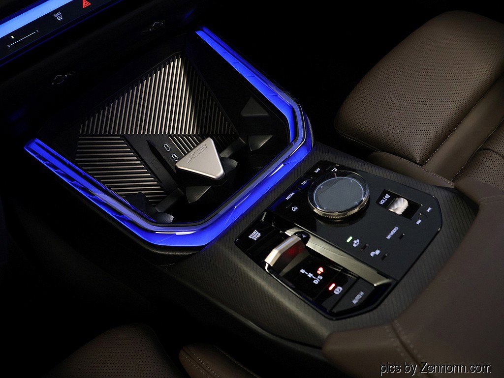 Used 2025 BMW X3 xDrive30i image 19