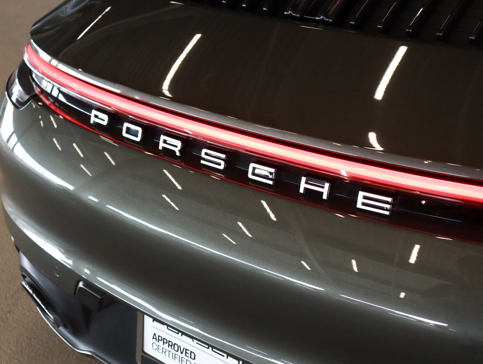 Used 2021 Porsche 911 Carrera S image 32