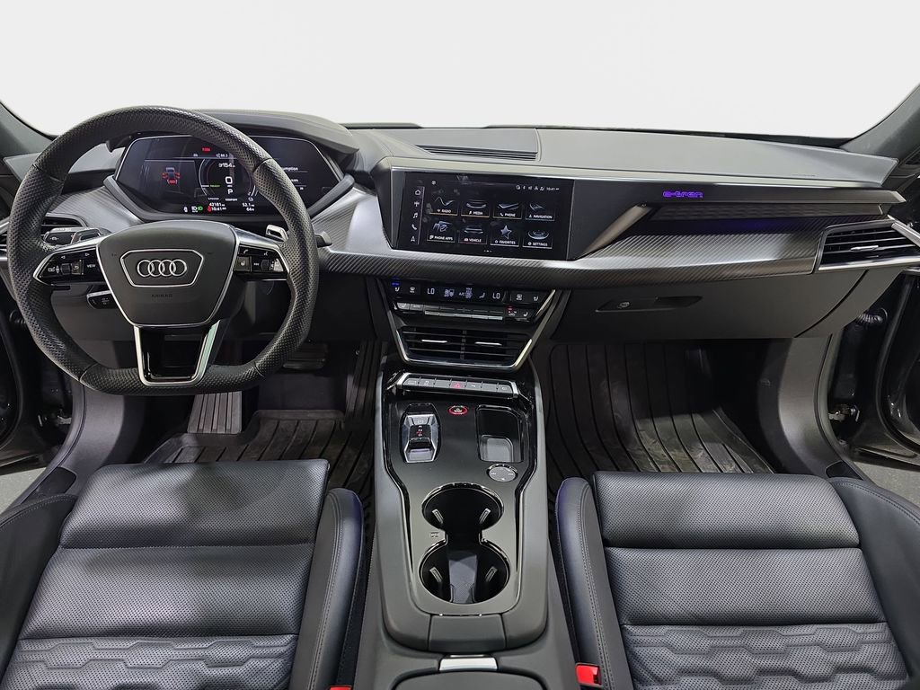 Used 2023 Audi e-tron GT Premium Plus w/ Performance Package AWD/4WD image 10