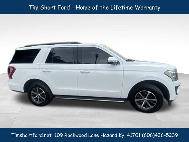 Used 2020 Ford Expedition XLT w/ Equipment Group 202A AWD/4WD image 4
