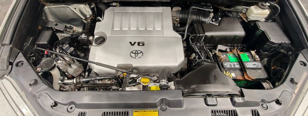 Used 2011 Toyota Highlander 4WD w/ Tech Pkg image 35