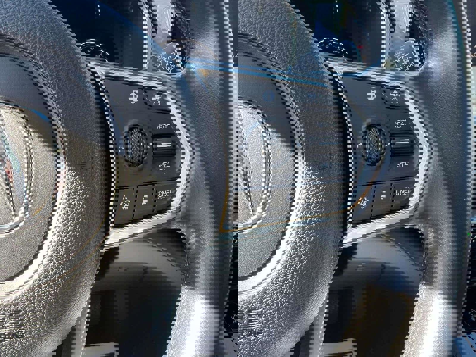 Certified 2023 Acura MDX SH-AWD image 25