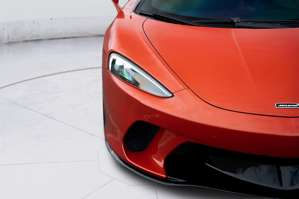 Used 2023 McLaren GT RWD image 20