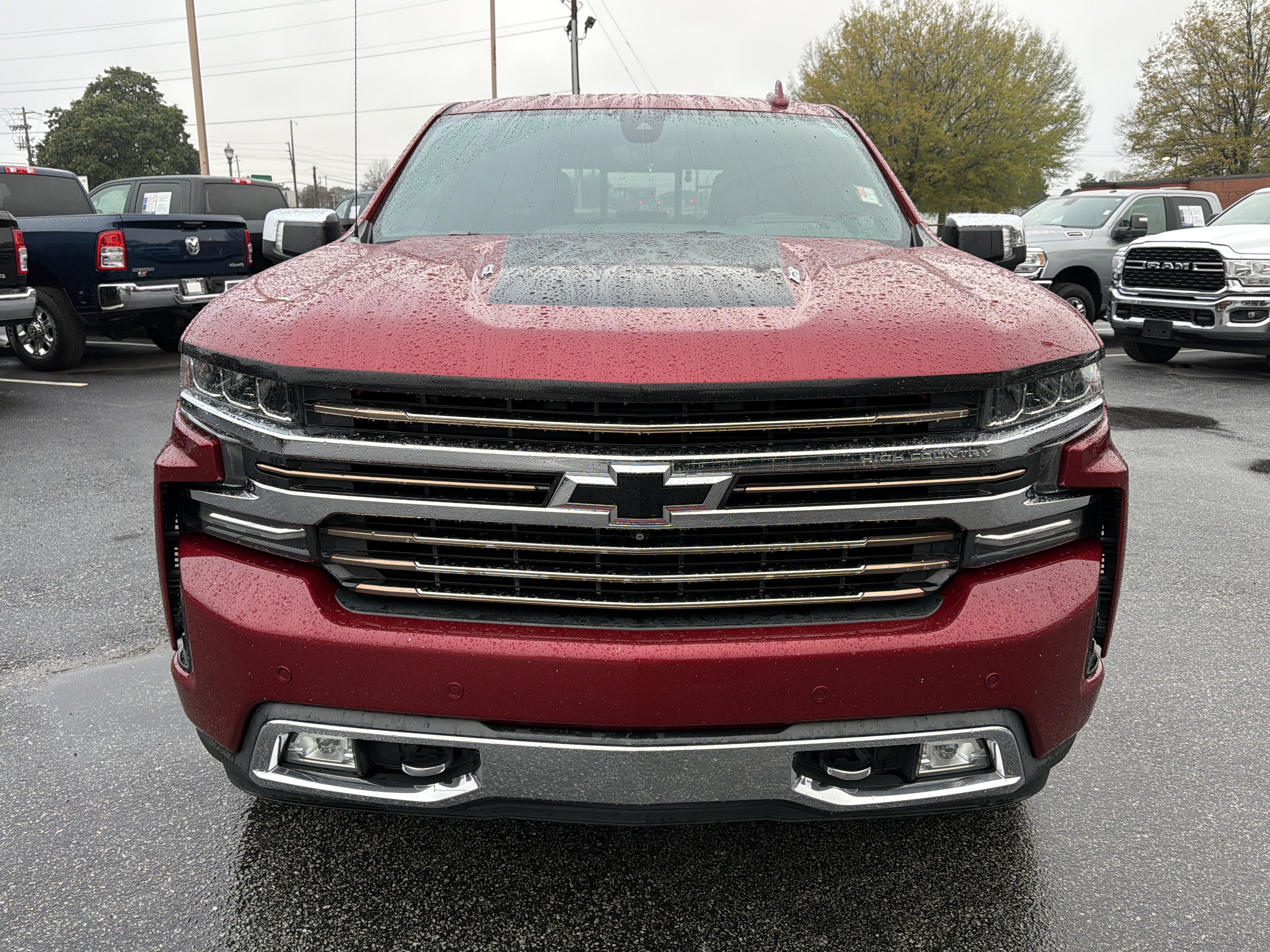 Used 2019 Chevrolet Silverado 1500 High Country w/ Technology Package image 3