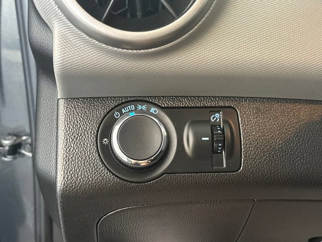 Used 2015 Chevrolet Sonic LT FWD image 11
