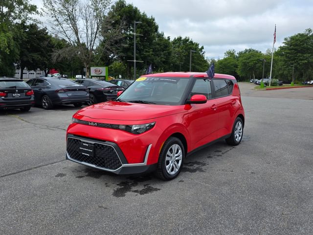Certified 2023 Kia Soul LX FWD image 4