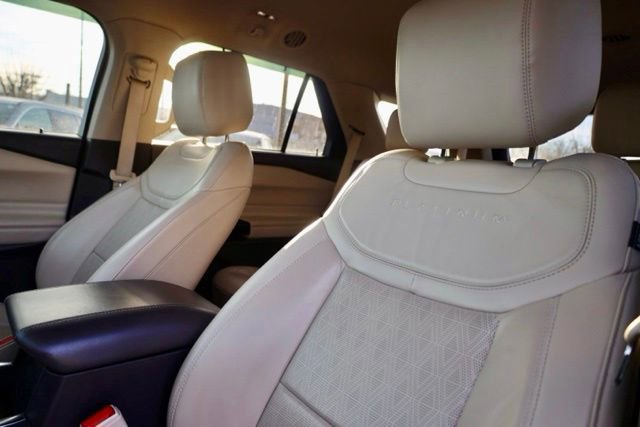 Used 2021 Ford Explorer Platinum w/ Equipment Group 601A image 18