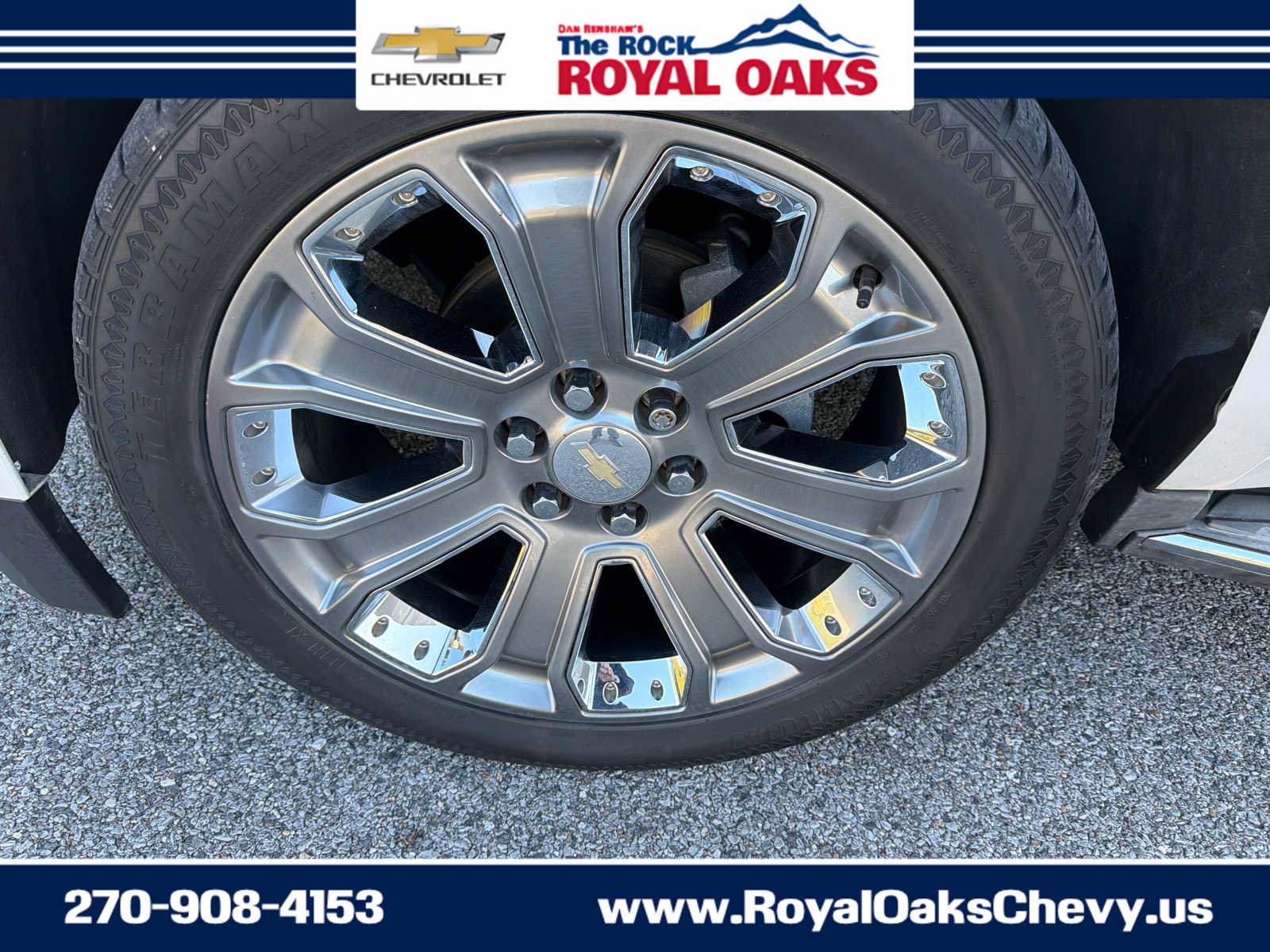 Used 2017 Chevrolet Tahoe Premier AWD/4WD image 38