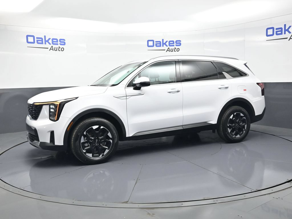 Certified 2026 Kia Sorento S AWD/4WD image 5