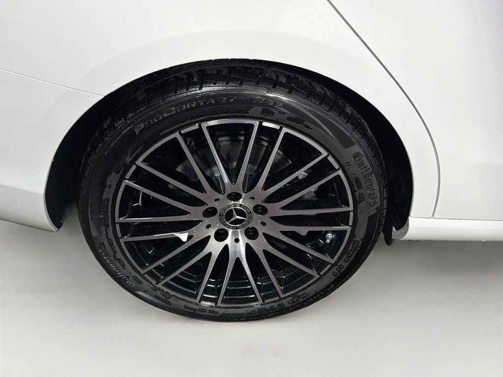 Used 2026 Mercedes-Benz C 300 4MATIC Sedan image 35