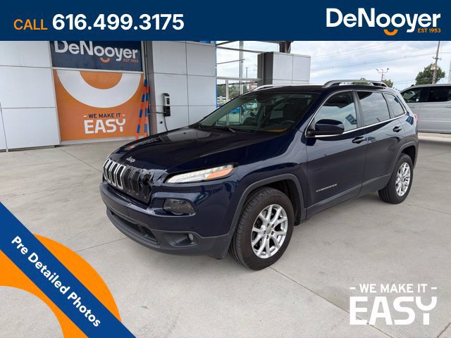 Used 2016 Jeep Cherokee Latitude w/ Cold Weather Group