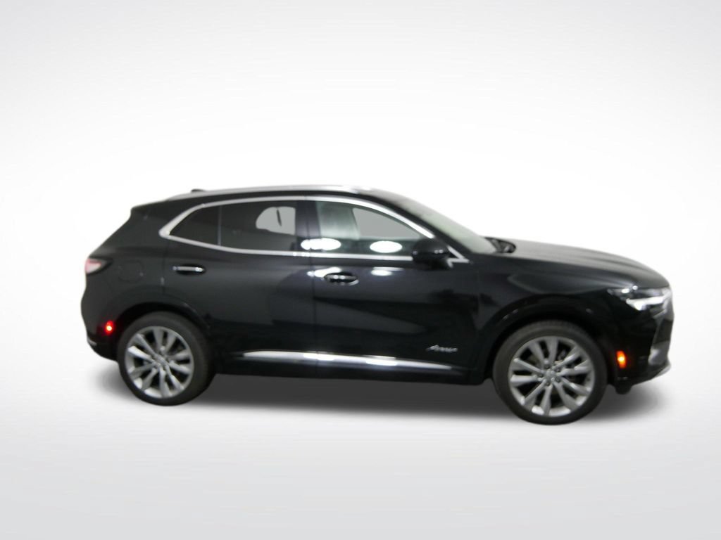 Used 2023 Buick Envision Avenir AWD/4WD image 2