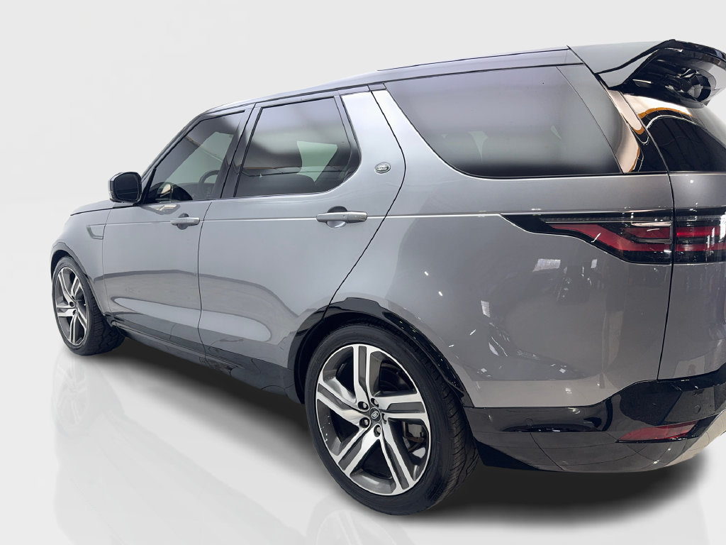 Used 2023 Land Rover Discovery S R-Dynamic AWD/4WD image 16