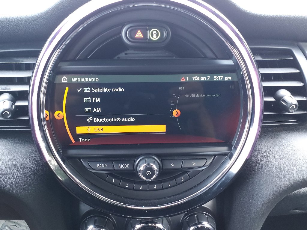 Used 2019 MINI Cooper Cooper image 20