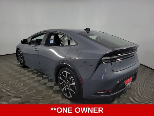 Used 2026 Toyota Prius Plug-In Hybrid FWD image 6